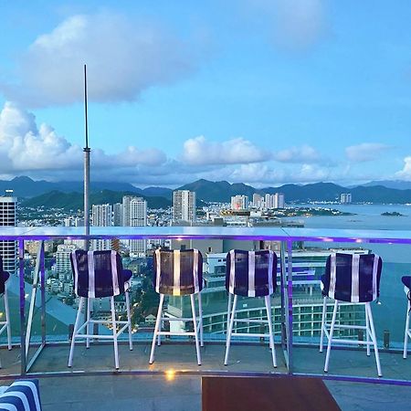 Coastal Panorama Oceanfront Suites Nha Trang Esterno foto
